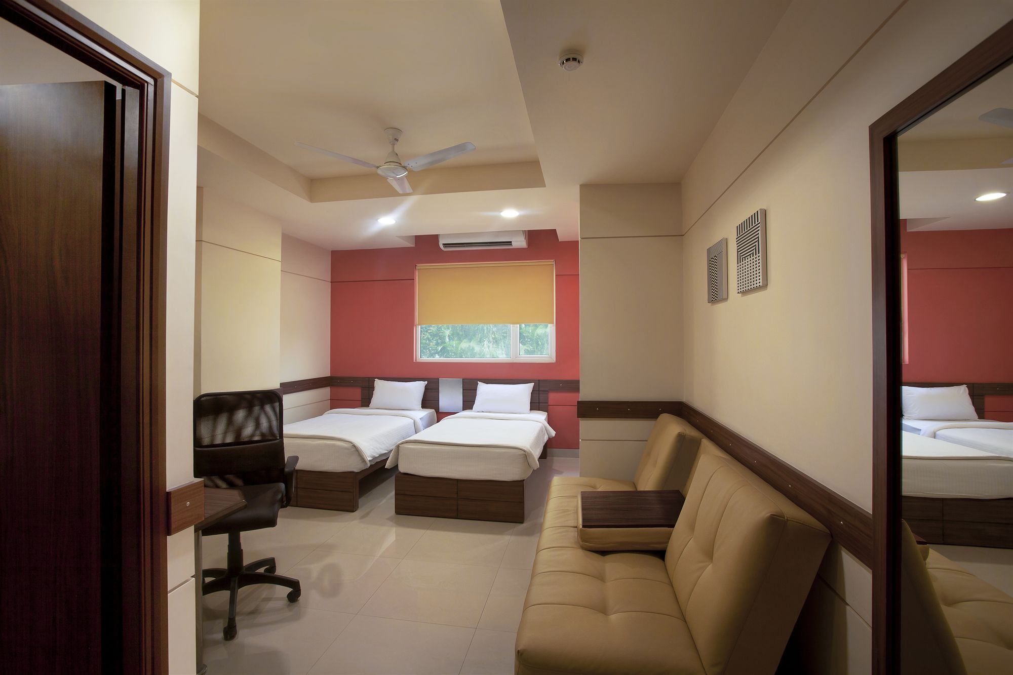 Tirupur Hotel Exterior photo
